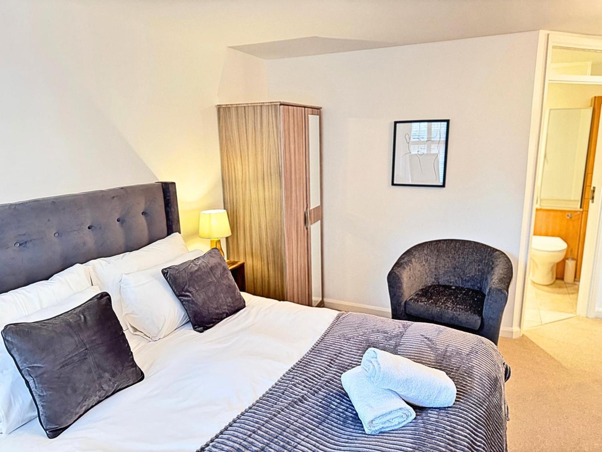 The Heart Of Kensington Mews - 3 Bedrooms House-Private Entrance-Hyde Park Walk Away-Green Park 9 Minutes Underground- The Best Of London With Glamour Of Kensington Eksteriør billede