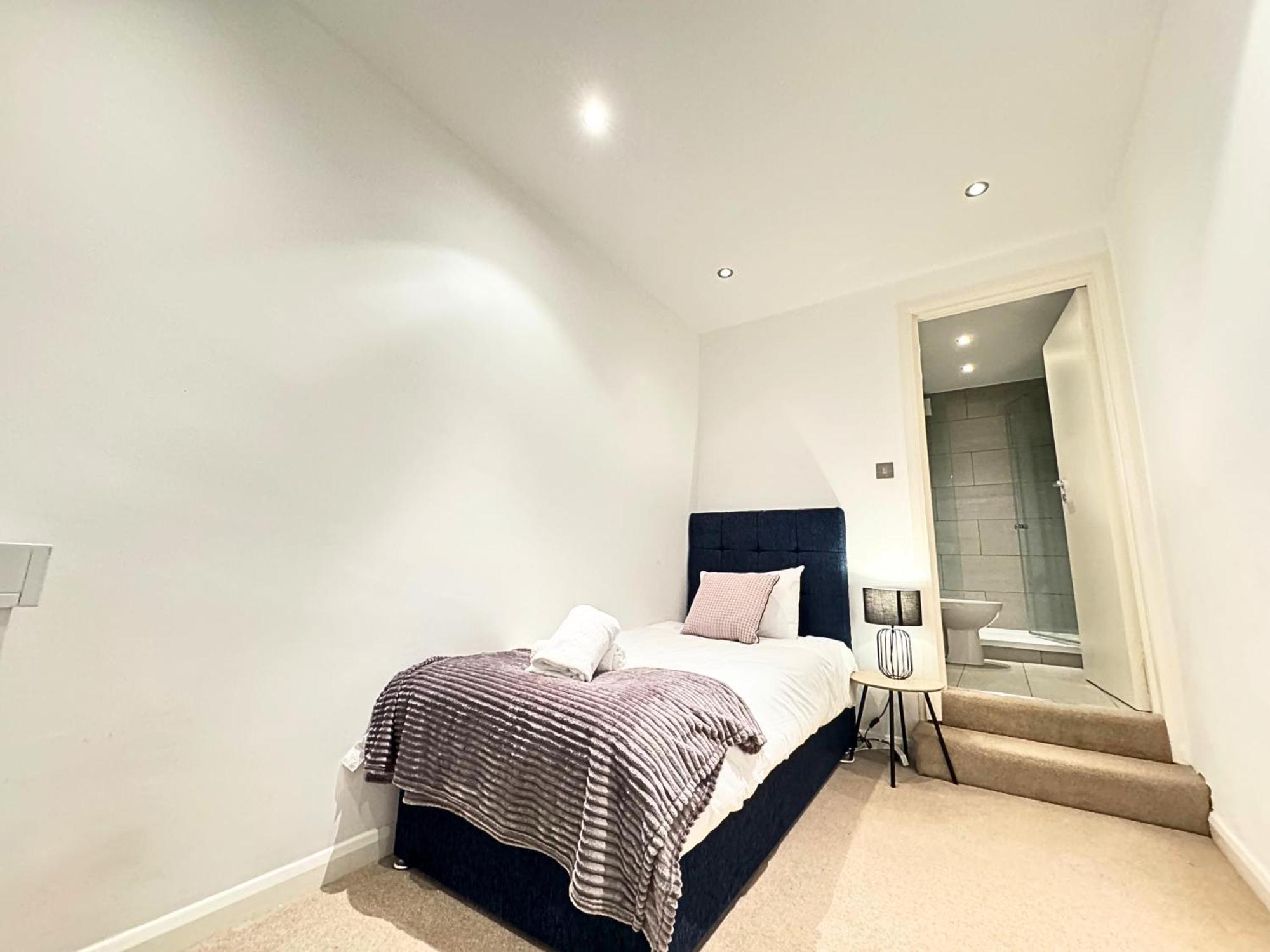 The Heart Of Kensington Mews - 3 Bedrooms House-Private Entrance-Hyde Park Walk Away-Green Park 9 Minutes Underground- The Best Of London With Glamour Of Kensington Eksteriør billede